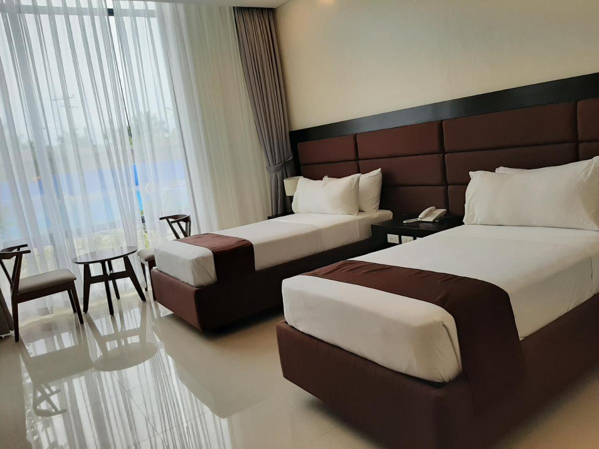Winrich Hotel Mactan Dış mekan fotoğraf